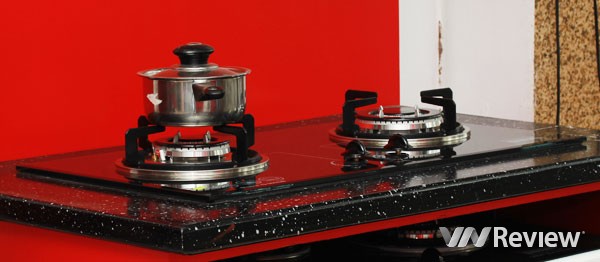 Bếp gas âm mặt kính