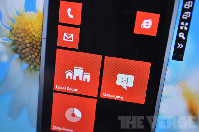 Nokia cố gắng để giới thiệu smartphone Windows Phone 8 trước iPhone 5