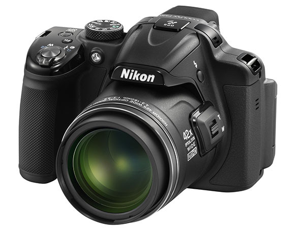 Trên tay camera Nikon Coolpix P520