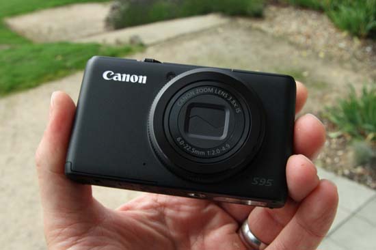 đánh giá máy ảnh Canon S95