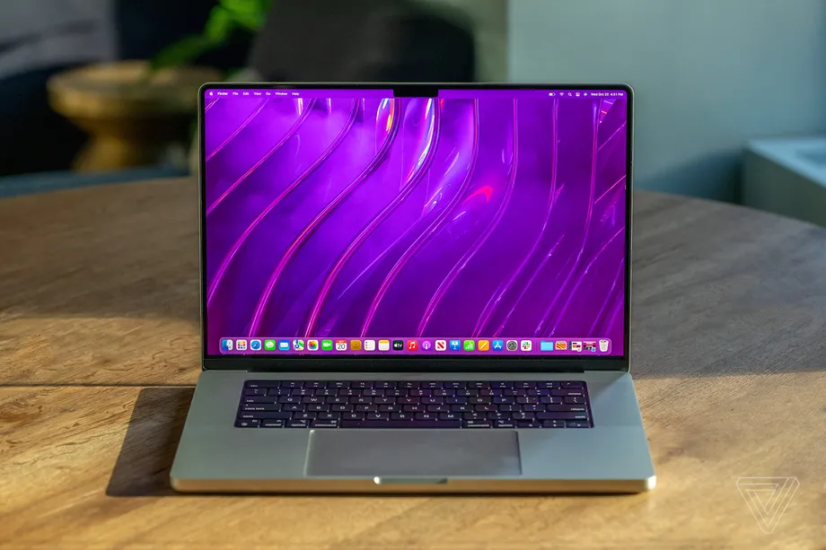 Chính Apple cũng quên rằng MacBook Pro mới có tai thỏ?