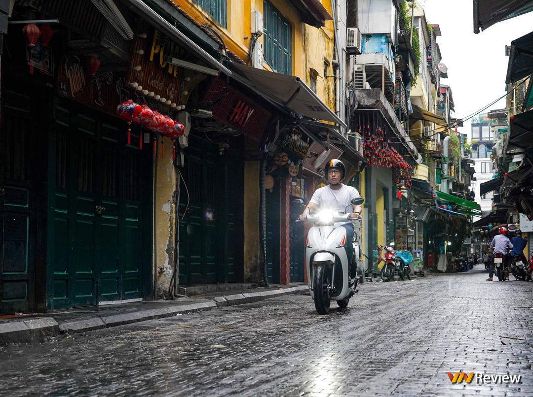 Đánh giá chi tiết Dat Bike Quantum: Món ngon trong phân khúc xe máy điện