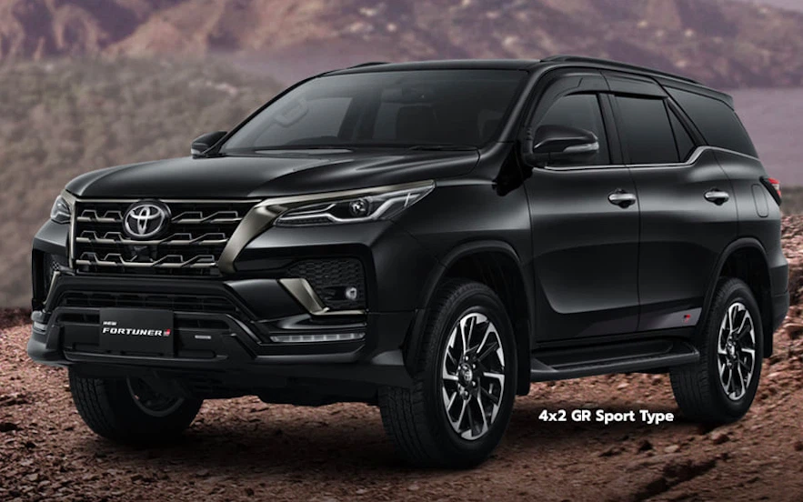 Toyota Fortuner GR Sport 2022 ra mắt tại Indonesia, giá từ 867,5 triệu đồng