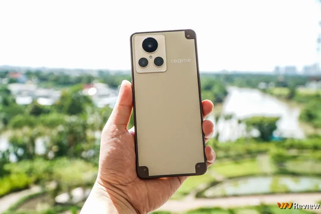 Đánh giá realme GT2 Master Explorer Edition: chiếc smartphone khác lạ mà bạn chưa thể mua được chính hãng