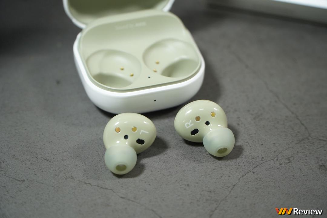 Trên tay Samsung Galaxy Buds 2: phiên bản giá tốt của Galaxy Buds Pro