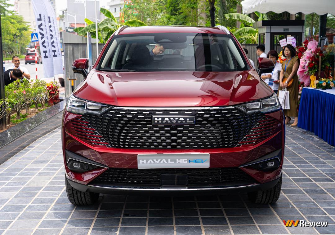 HAVAL H6 HEV ra mắt tại Việt Nam: Xe Hybrid, ngập tràn công nghệ