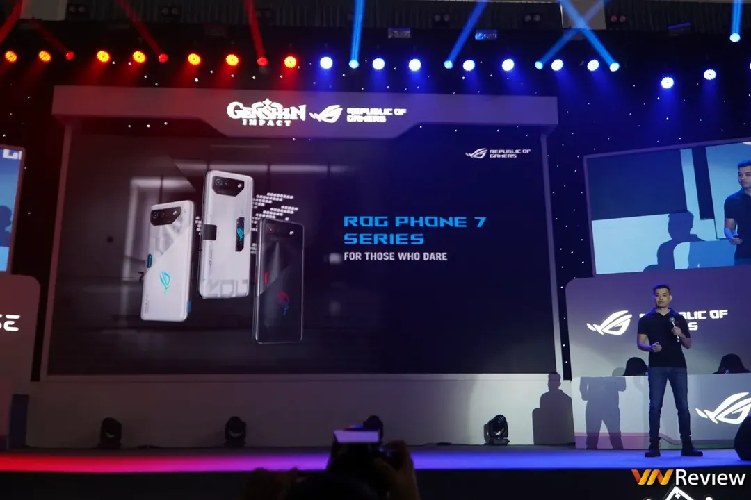 “Trùm cuối” gaming phone ASUS ROG Phone 7 và ROG Phone 7 Ultimate có giá từ 25 triệu đồng tại Việt Nam