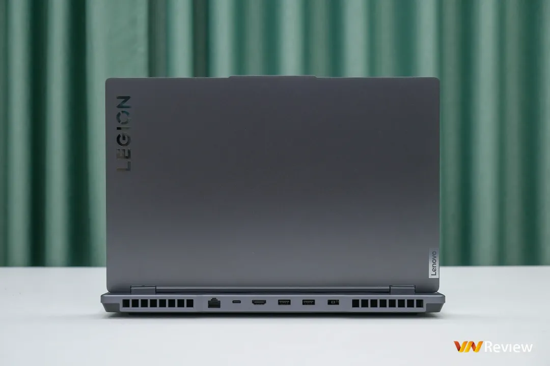 Đánh giá laptop gaming Lenovo Legion 5i 2022: Cạnh tranh sòng phẳng