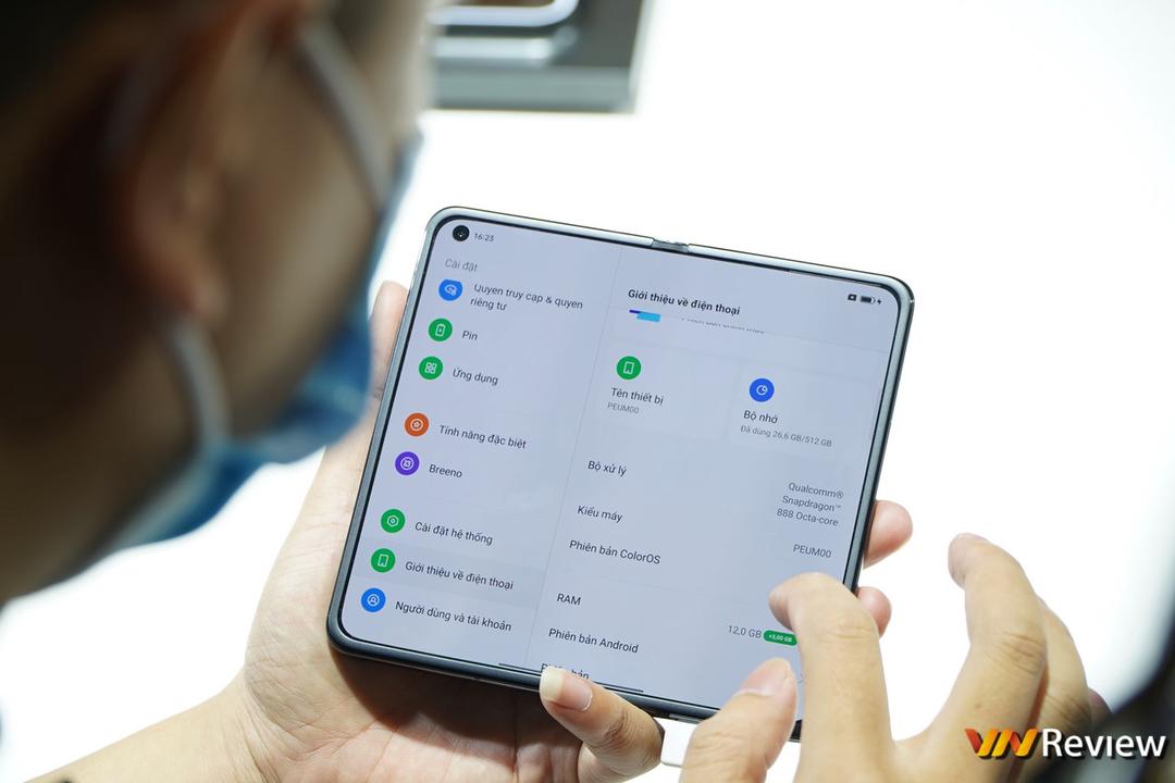 Trên tay Oppo Find N: điện thoại gập đầu tiên của Oppo, gần như không có nếp nhăn