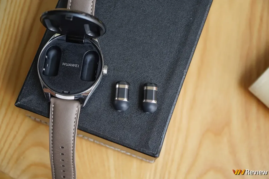 Đánh giá Huawei Watch Buds: nước đi táo bạo khi dám “hợp thể” tai nghe TWS vào smartwatch và hoàn toàn không phải chỉ để “show hàng”