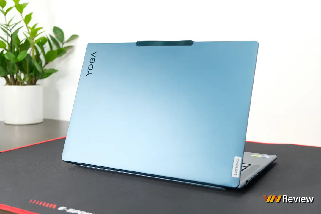 Đánh giá Lenovo Yoga Pro 9i: laptop Windows toàn diện của năm 2023