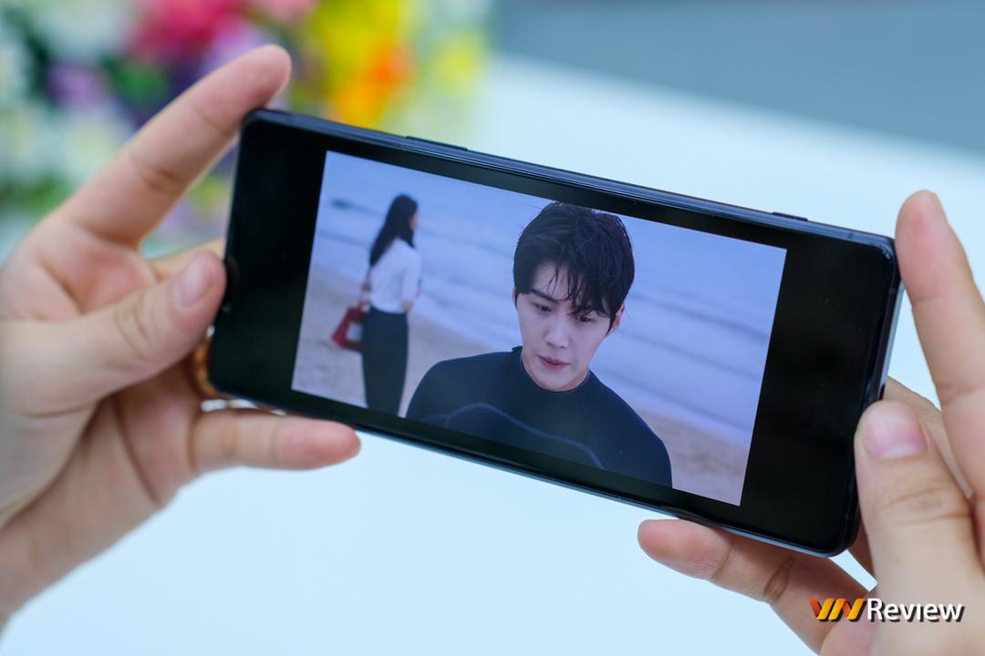 Đánh giá Sony Xperia 1 III: Siêu phẩm smartphone không dành cho số đông