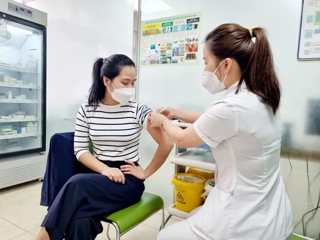 5 loại vaccine chị em nên tiêm trước khi mang thai