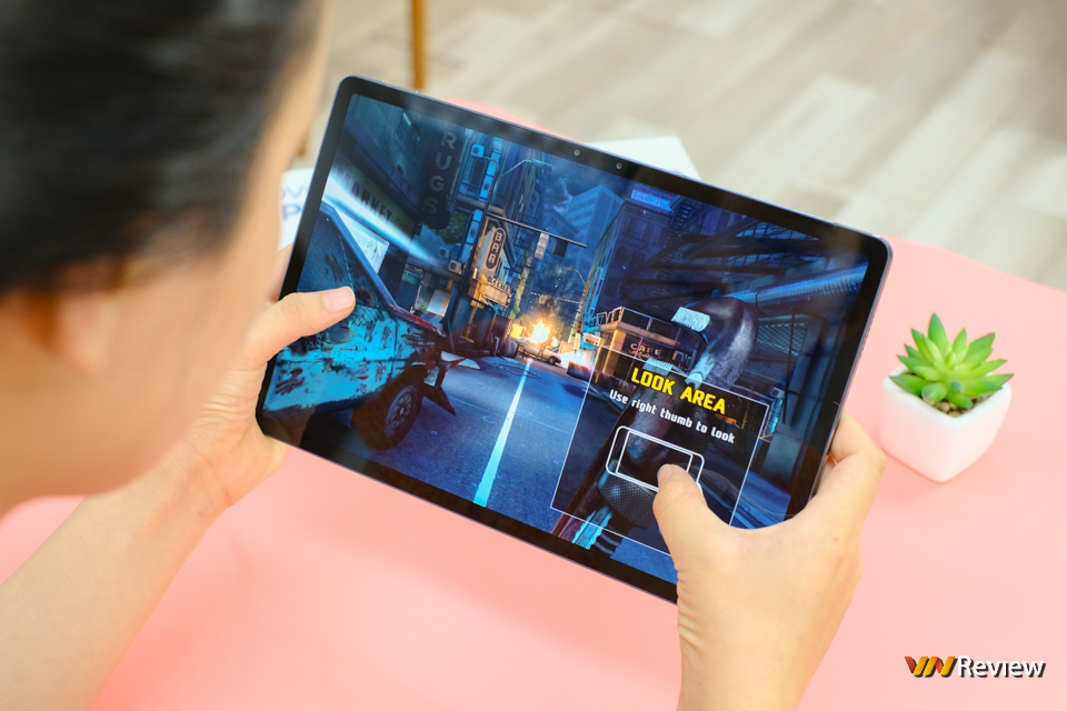 Đánh giá Lenovo Tab P11 Pro: giải tỏa “cơn khát” trên thị trường máy tính bảng cao cấp