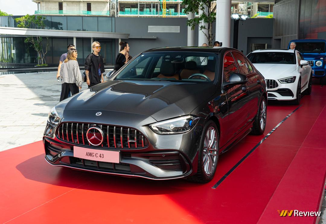 Triển lãm Xe và Nghệ thuật Mercedes-Benz: The Avantgarde 2023 có gì ấn tượng?