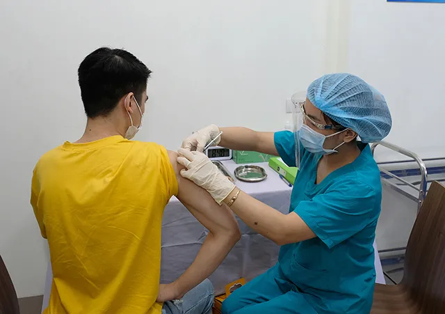 Bộ Y tế sắp cấp hộ chiếu vaccine toàn quốc: 12 thông tin nhất định phải biết