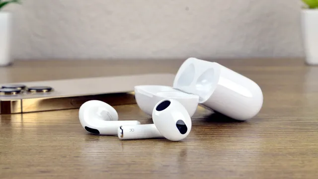 Sony LinkBuds – AirPods 3: Đâu là tai nghe mở tốt nhất cho bạn?