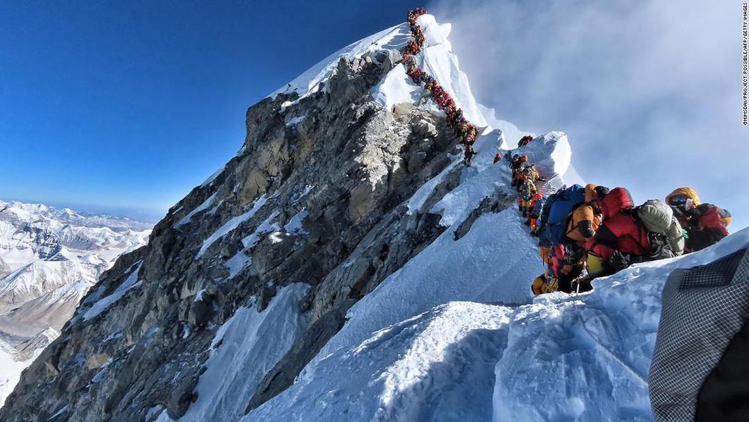 Đã 100 năm kể từ khi con người chinh phục đỉnh Everest