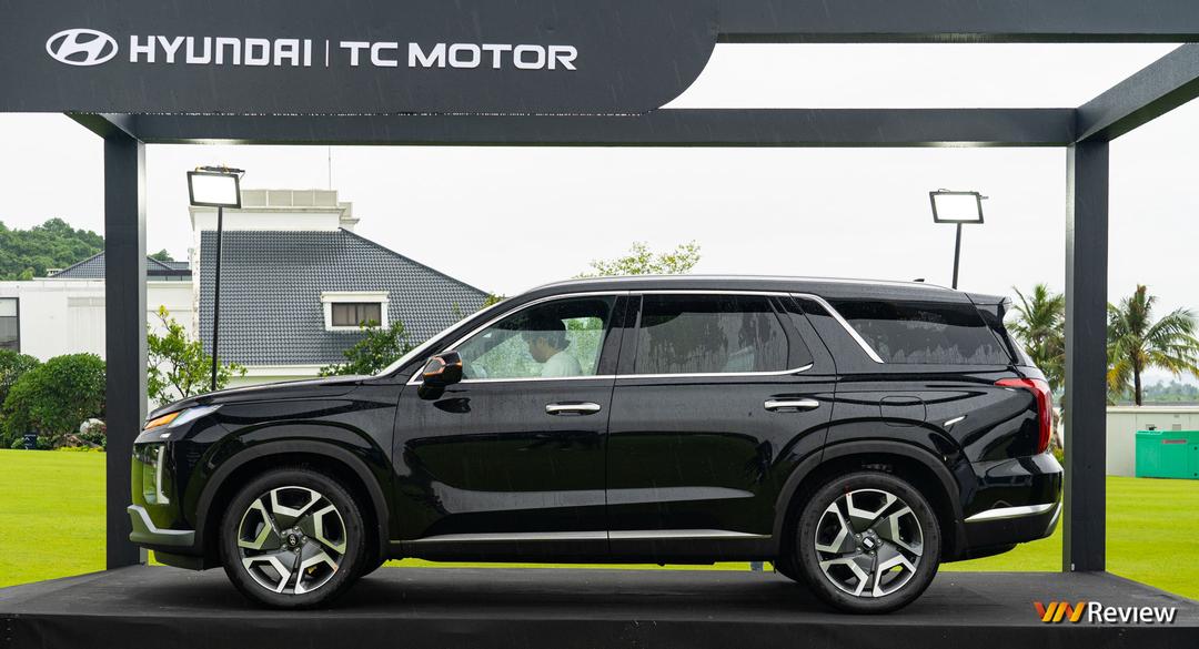 Hyundai Palisade ra mắt thị trường Việt Nam: 4 phiên bản, mức giá từ 1,4 tỷ đồng