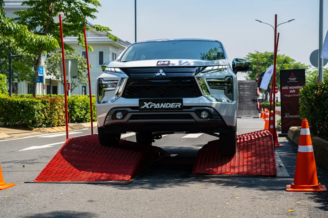 Mitsubishi Xpander ra mắt: Nâng cấp trang bị dẫn đầu phân khúc