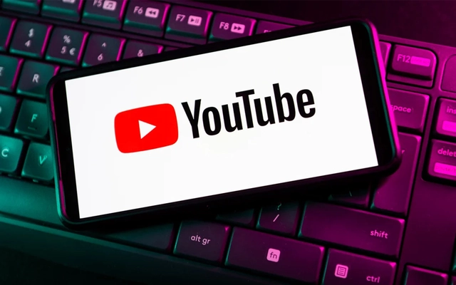 Người dùng phát rồ với giao diện mới của Youtube