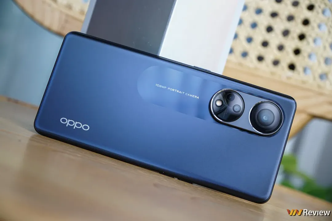 Đánh giá Oppo Reno8 T 5G: khi cái Đẹp chưa thể đè bẹp cái Nết