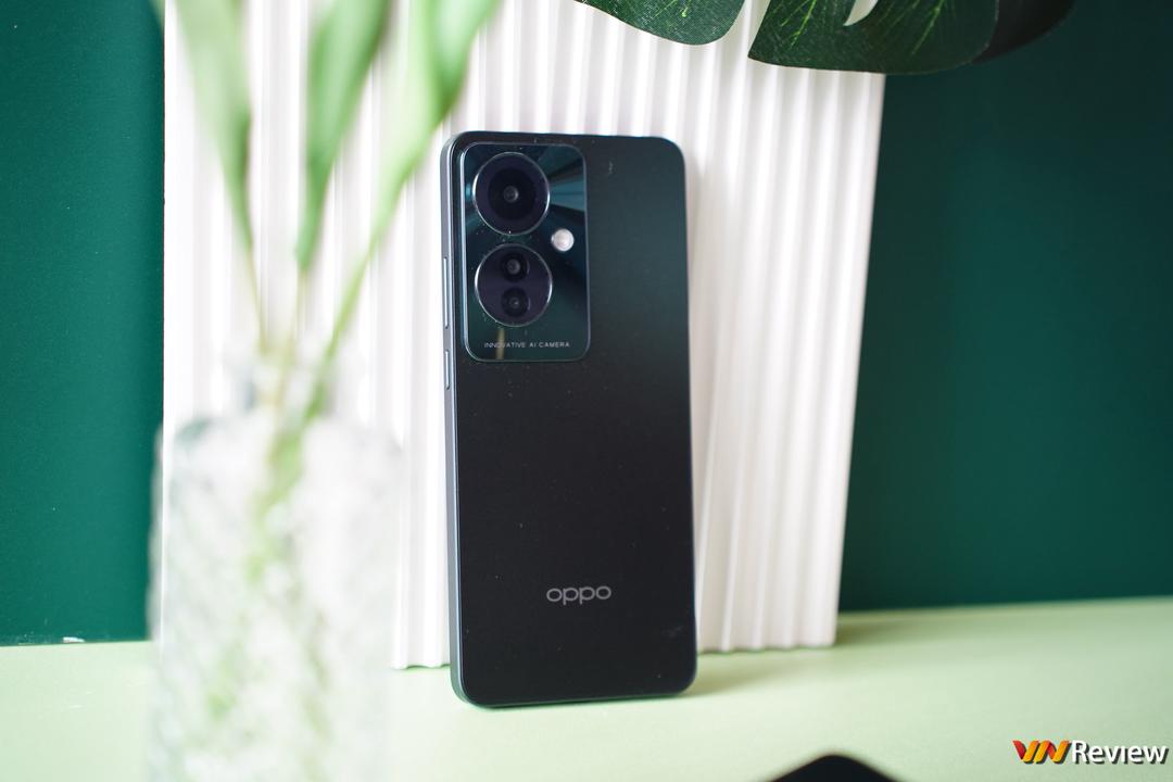 OPPO Reno11 F 5G trình làng tại Việt Nam: thiết kế mặt lưng kim sa bắt mắt, nhiều màu sắc độc lạ, giá từ 8,99 triệu đồng