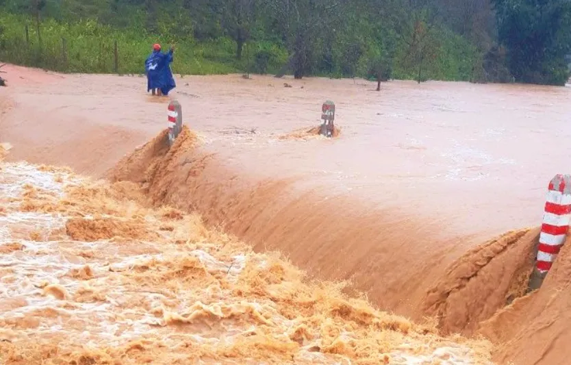 Dự báo thời tiết ngày 2/12: Bắc Bộ rét đậm, khu vực miền Trung mưa to