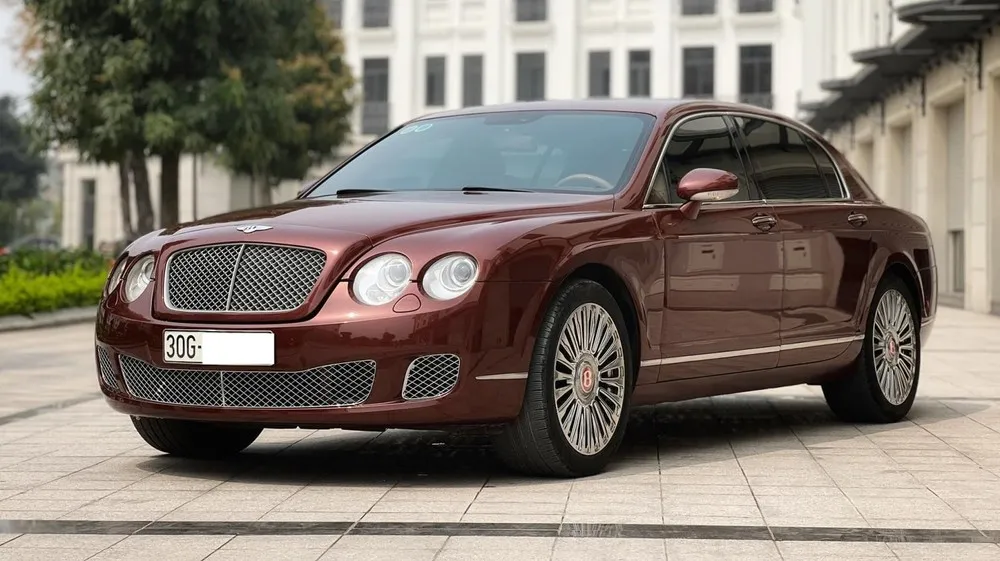 Bentley Continental Flying Spur của đại gia Việt tụt giá sập sàn, giá ngang Fortuner cũ