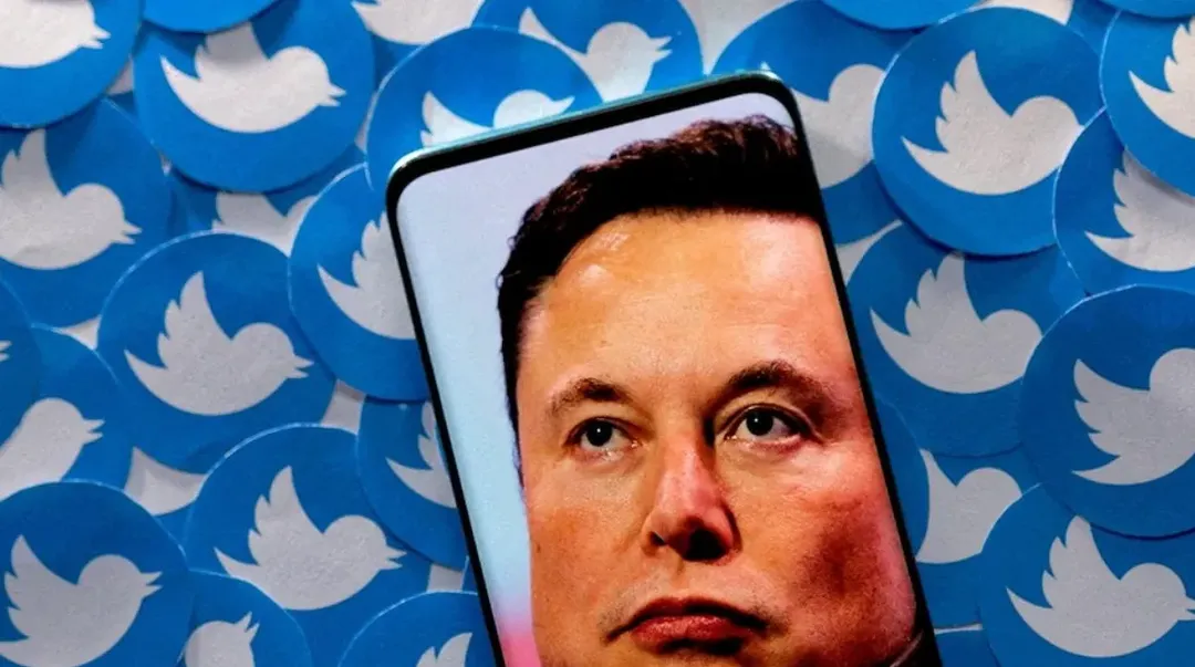 Thiếu tiền chi trả, Elon musk bán đấu giá khẩu trang, iMac, bàn ghế và pha cà phê để cứu Twitter