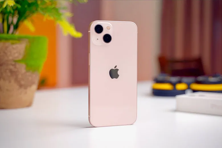 iPhone 13 Pink – Đối thủ đáng gờm cho bất kỳ chiếc Smartphone thời thượng nào trên thị trường