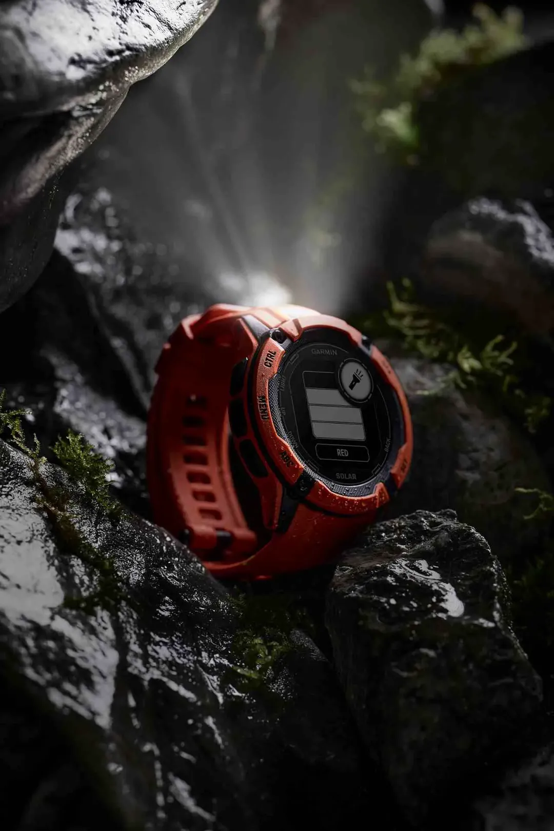 Garmin Instinct 2X Solar trình làng: smartwatch thể thao pin 100 ngày, sạc năng lượng mặt trời, độ bền chuẩn quân đội Mỹ