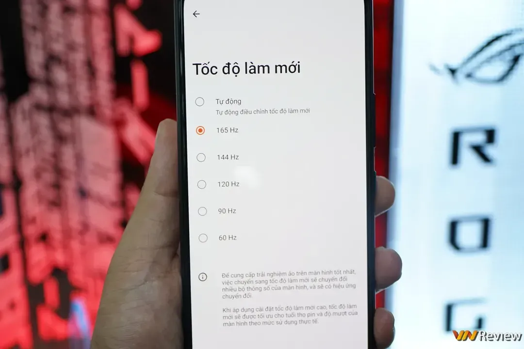 Cận cảnh ASUS ROG Phone 6: điện thoại gaming mạnh nhất thế giới, RAM tới 18GB