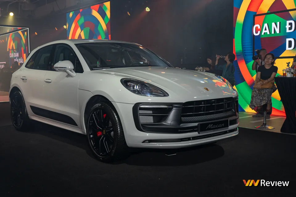 Porsche Macan thế hệ mới ra mắt, 3 phiên bản giá từ 2,99 tỷ đồng