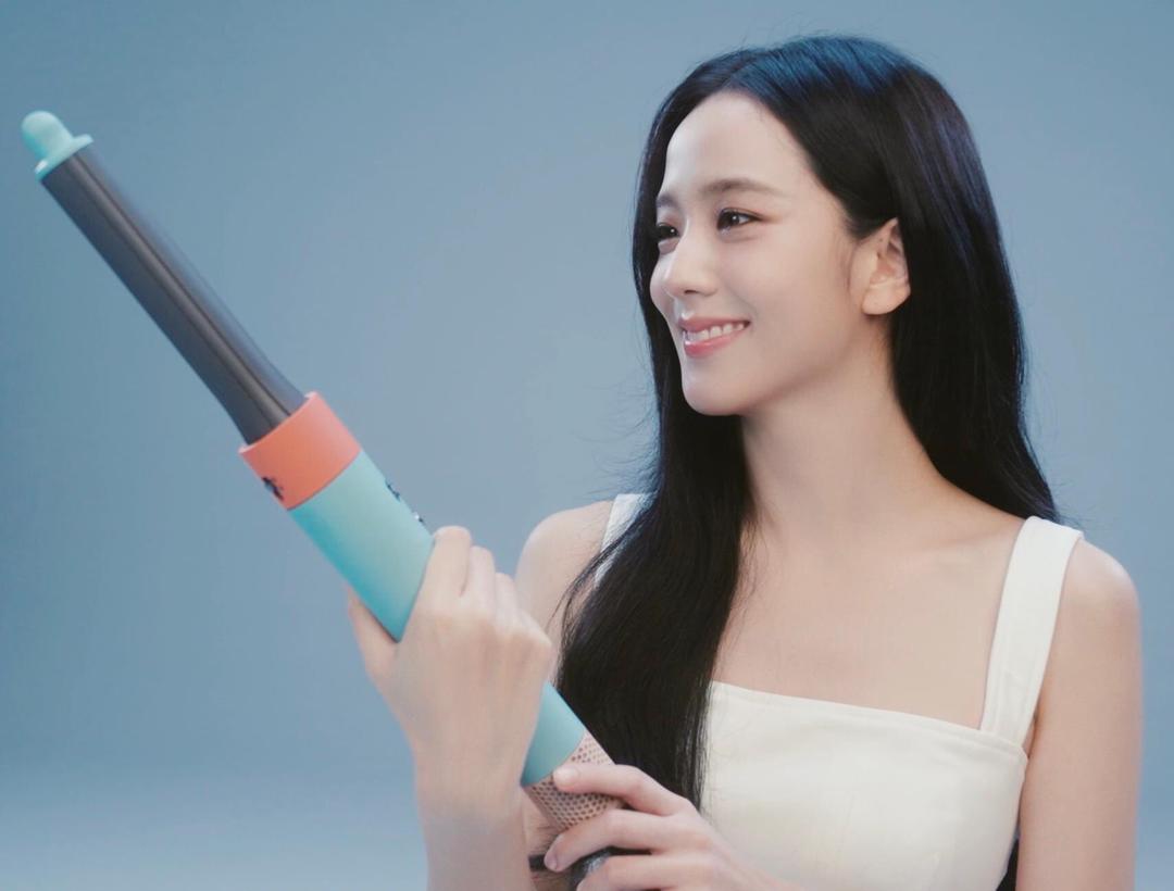 Jisoo (BlackPink) trở thành Đại sứ Thương hiệu Dyson