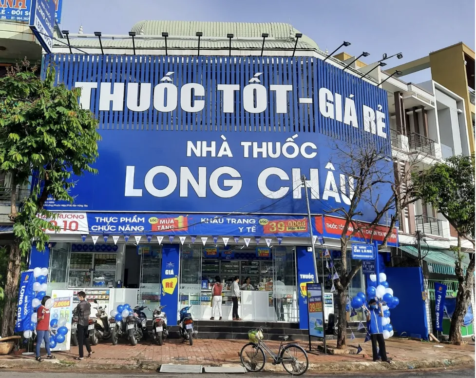 Nhà thuốc Long Châu lấy thông tin khách hàng làm gì?