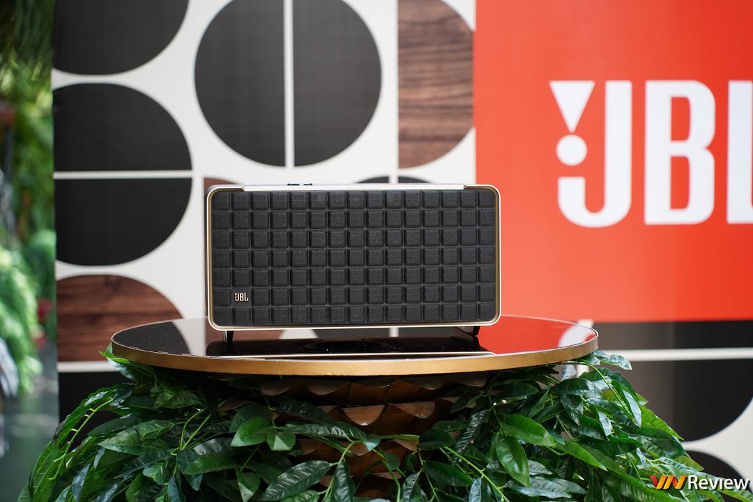 Loa hoài cổ JBL Authentics và đầu đĩa than JBL Spinner BT ra mắt tại Việt Nam, giá từ hơn 8 triệu đồng