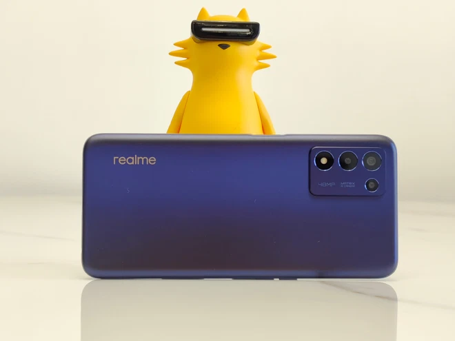 realme Q3s ra mắt: giá chưa đến 5 triệu mà có hẳn màn hình 144Hz, Snapdragon 778G, pin 5000mAh