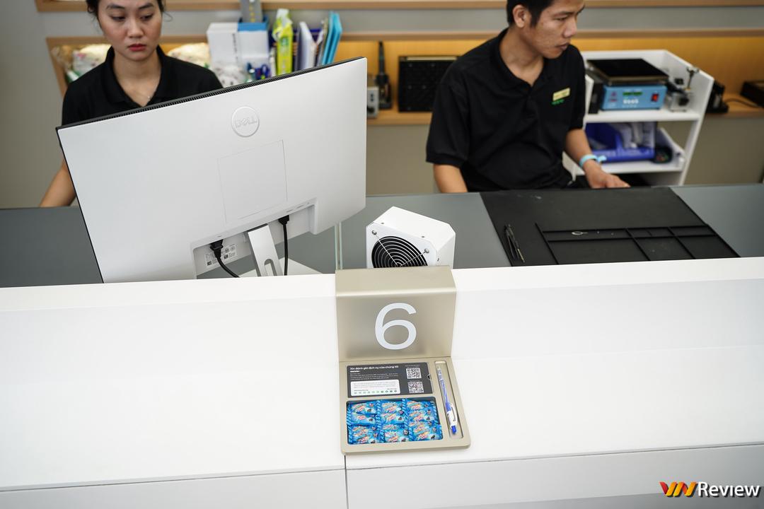 Cận cảnh OPPO Premium Service Center: trung tâm dịch vụ khách hàng cao cấp đầu tiên của OPPO tại Việt Nam và thị trường quốc tế