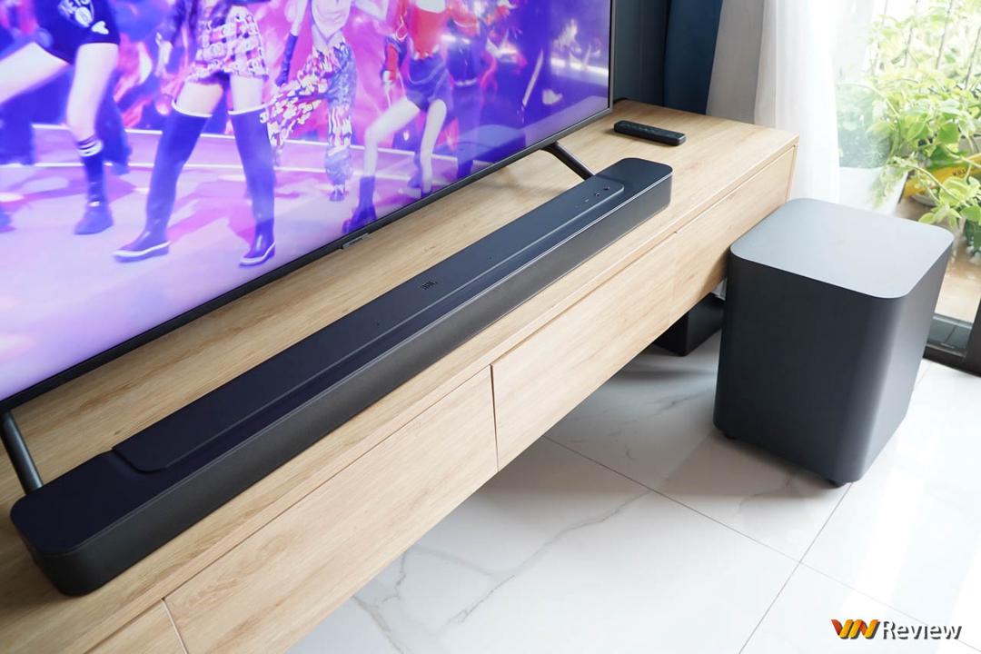 Đánh giá JBL Bar 500: loa soundbar chân ái cho anh em mê phim, mê nhạc, mê bóng