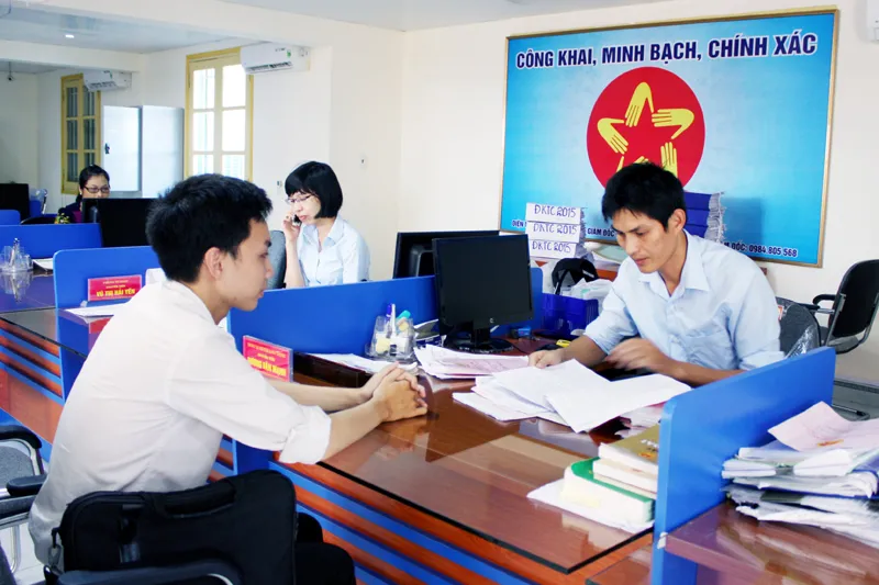 Người dân TP HCM lưu ý: Không cần phải xuất trình giấy cư trú khi làm thủ tục hành chính