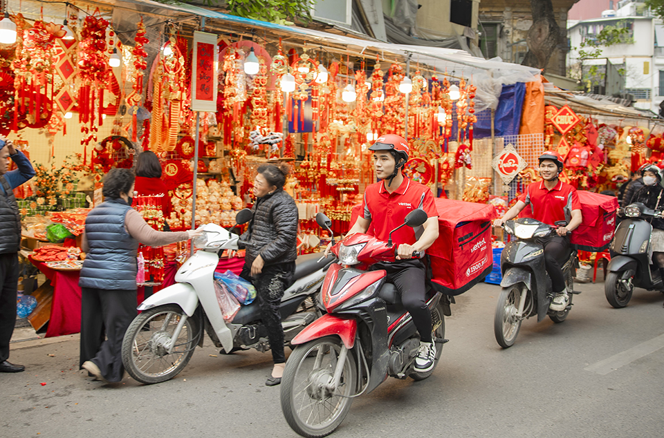 Viettel Post tiếp nhận gần 2 triệu đơn hàng mỗi ngày dịp giáp Tết