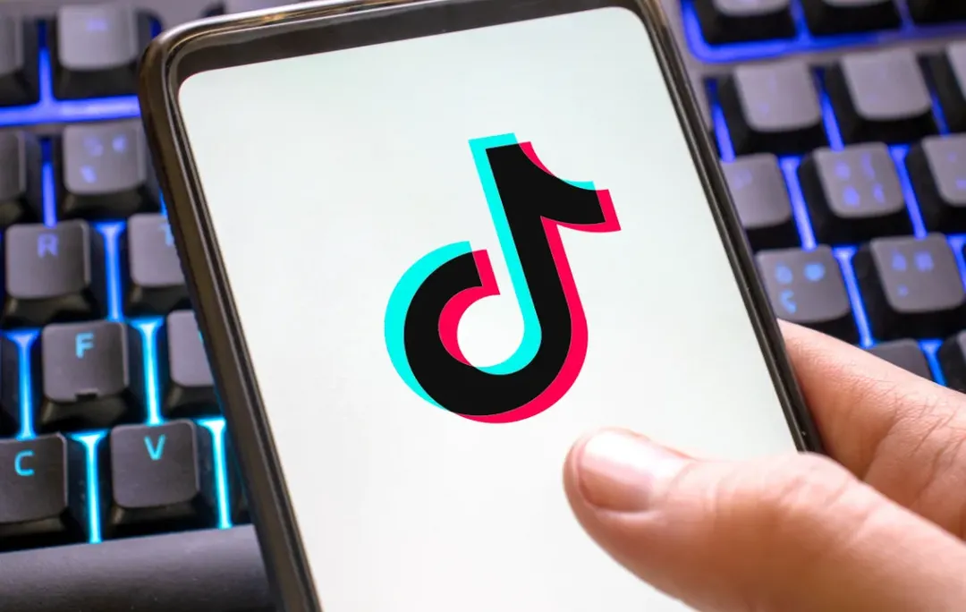 TikTok sắp có tính năng livestream hạn chế người dùng dưới 18 tuổi