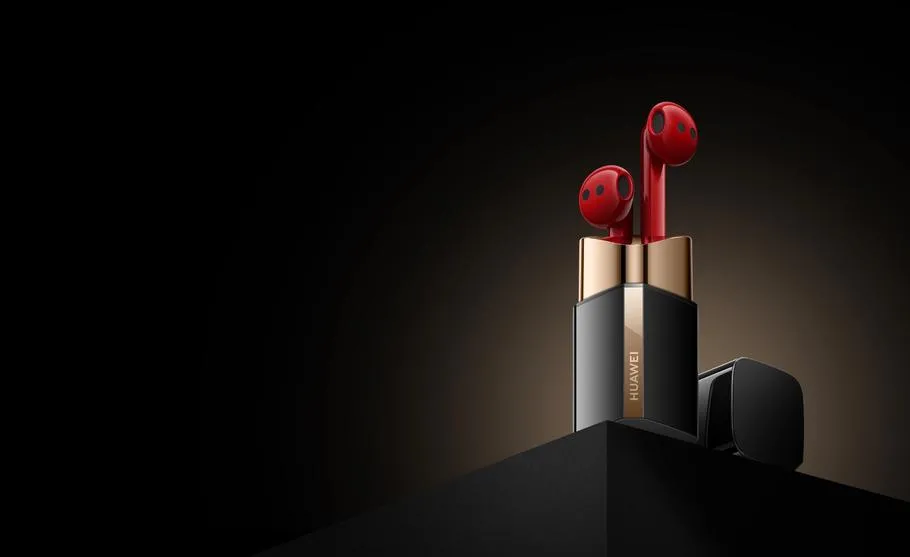 Huawei FreeBuds Lipstick ra mắt tại Việt Nam: tai nghe true wireless kén sạc như thỏi son, giá 4,99 triệu đồng