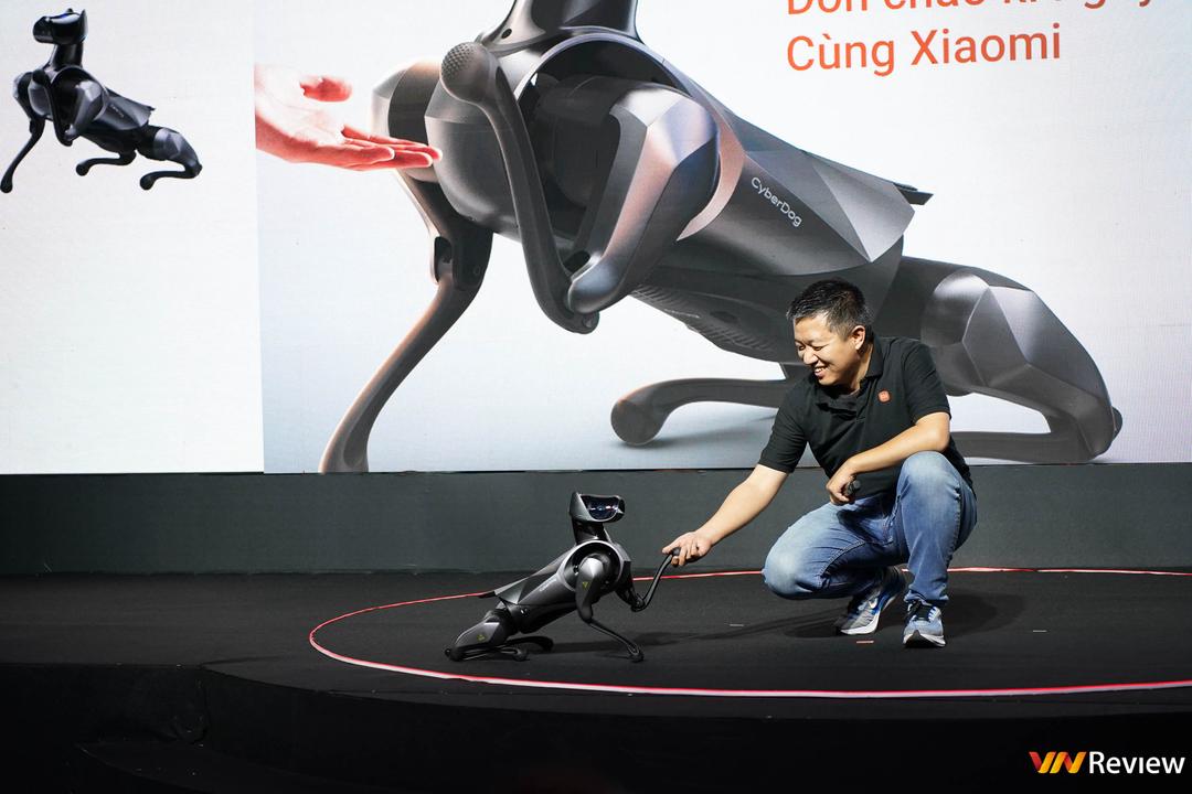 Xiaomi bất ngờ mang chó robot CyberDog 2 trình diễn tại Việt Nam