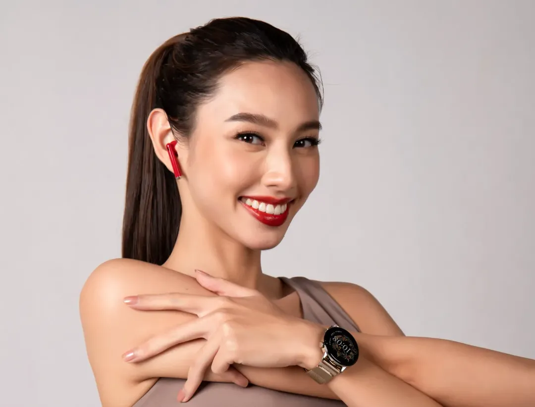 Huawei FreeBuds Lipstick ra mắt tại Việt Nam: tai nghe true wireless kén sạc như thỏi son, giá 4,99 triệu đồng