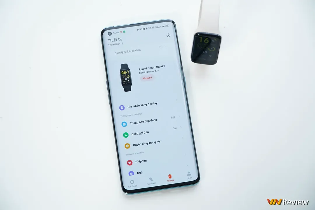 Đánh giá Redmi Smart Band 2: vòng đeo 790 nghìn đồng dáng như smartwatch, mỏng nhẹ, thời trang, thông minh vừa phải