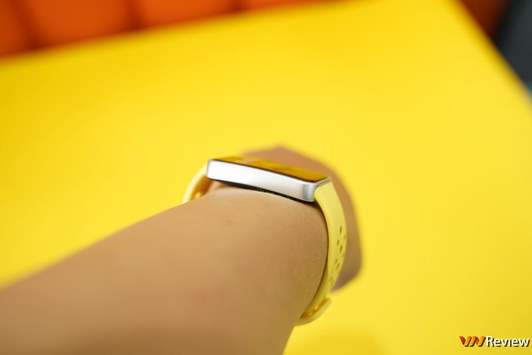 Đánh giá Huawei Band 9: nâng cấp nhỏ nhưng hữu ích, vẫn xứng đáng là smartband “quốc dân” đối đầu với Mi Band 8  