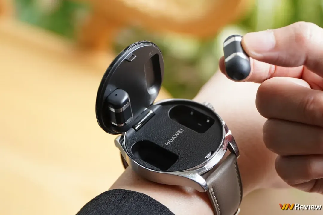 Đánh giá Huawei Watch Buds: nước đi táo bạo khi dám “hợp thể” tai nghe TWS vào smartwatch và hoàn toàn không phải chỉ để “show hàng”