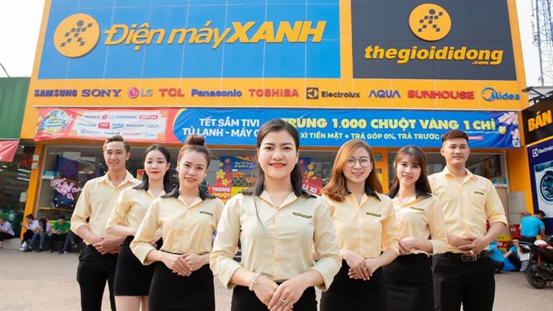 Thế Giới Di Động thu gần 6 tỷ mỗi ngày ngay cả khi 60.000 nhân viên “ngồi chơi xơi nước”